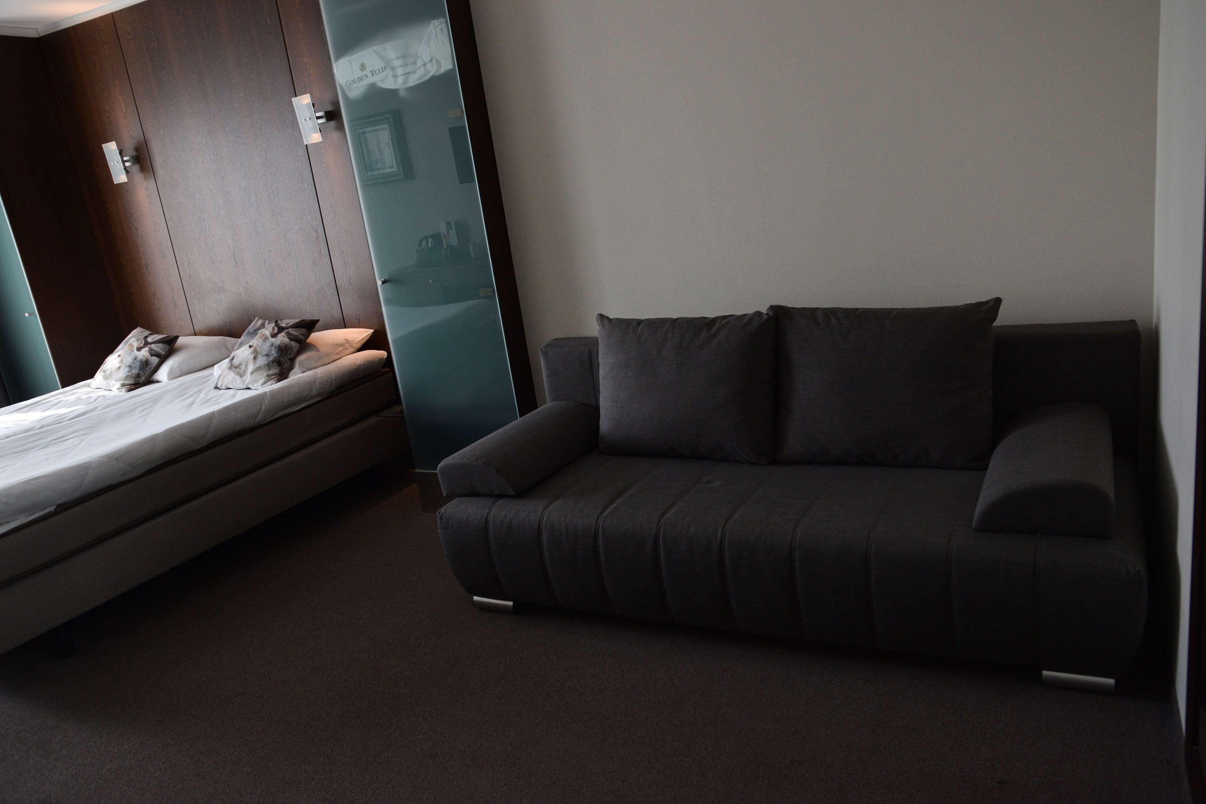 Golden Tulip West Ende Hotel Helmond Bagian luar foto