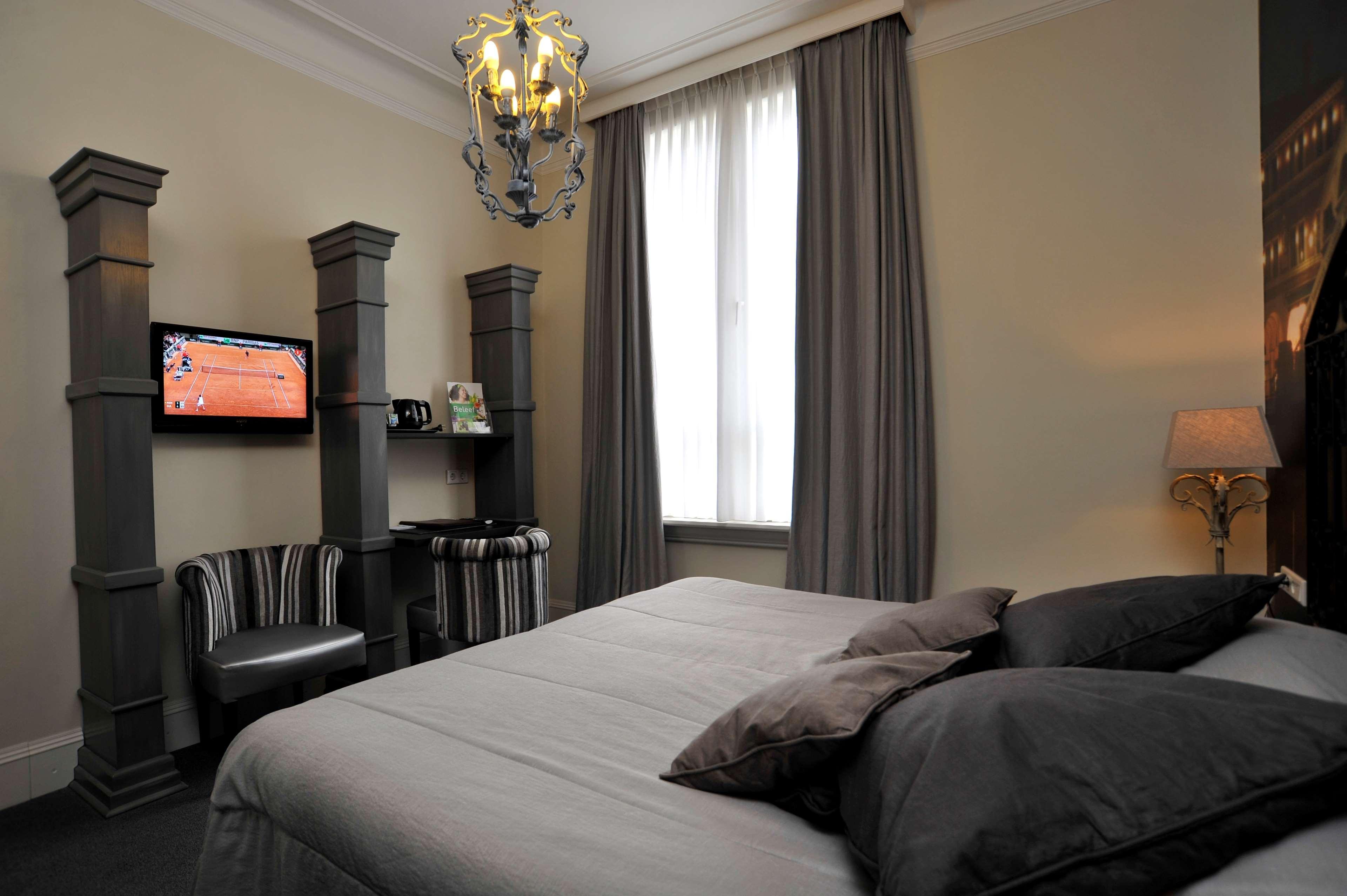 Golden Tulip West Ende Hotel Helmond Bagian luar foto