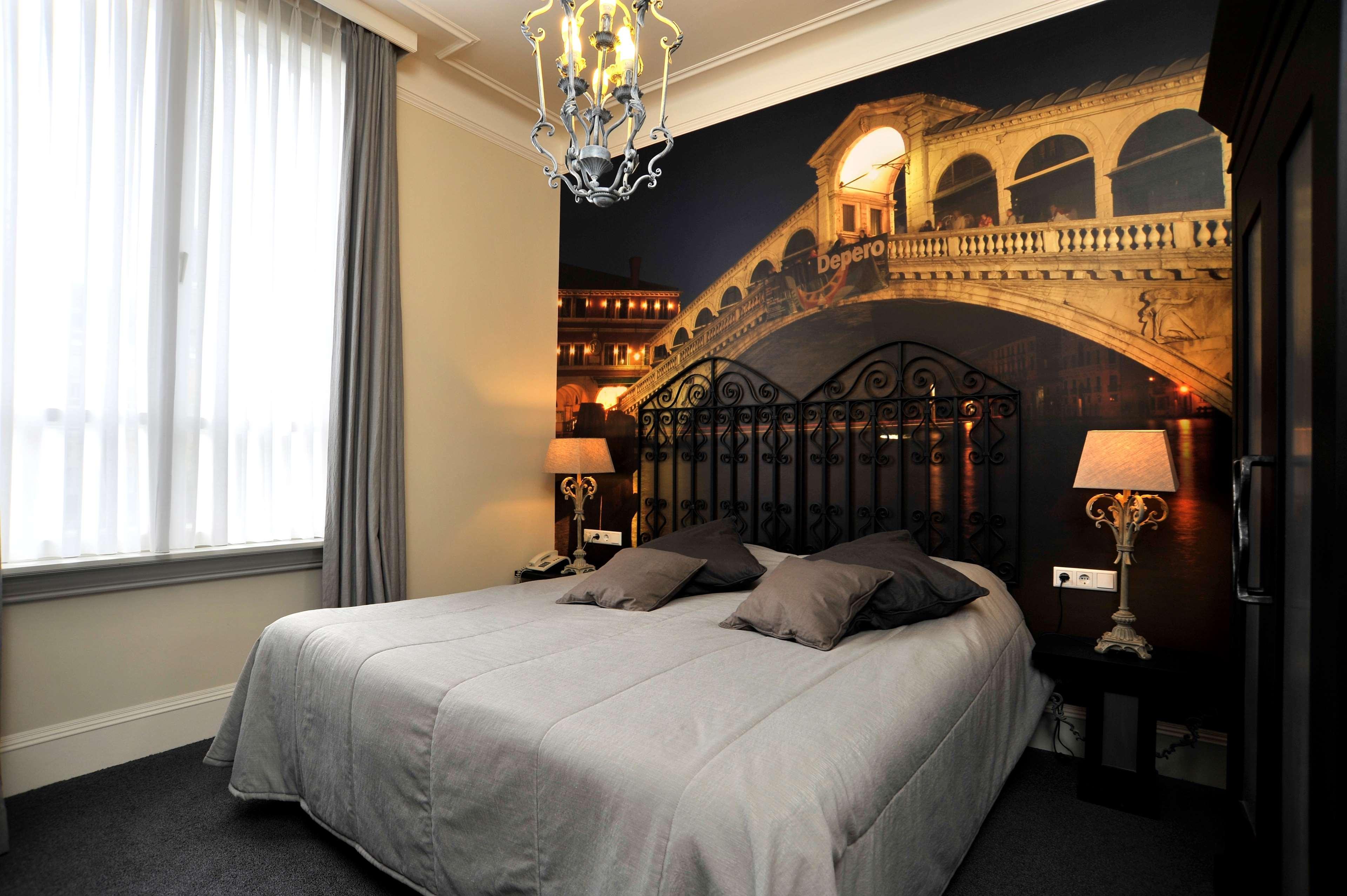 Golden Tulip West Ende Hotel Helmond Bagian luar foto