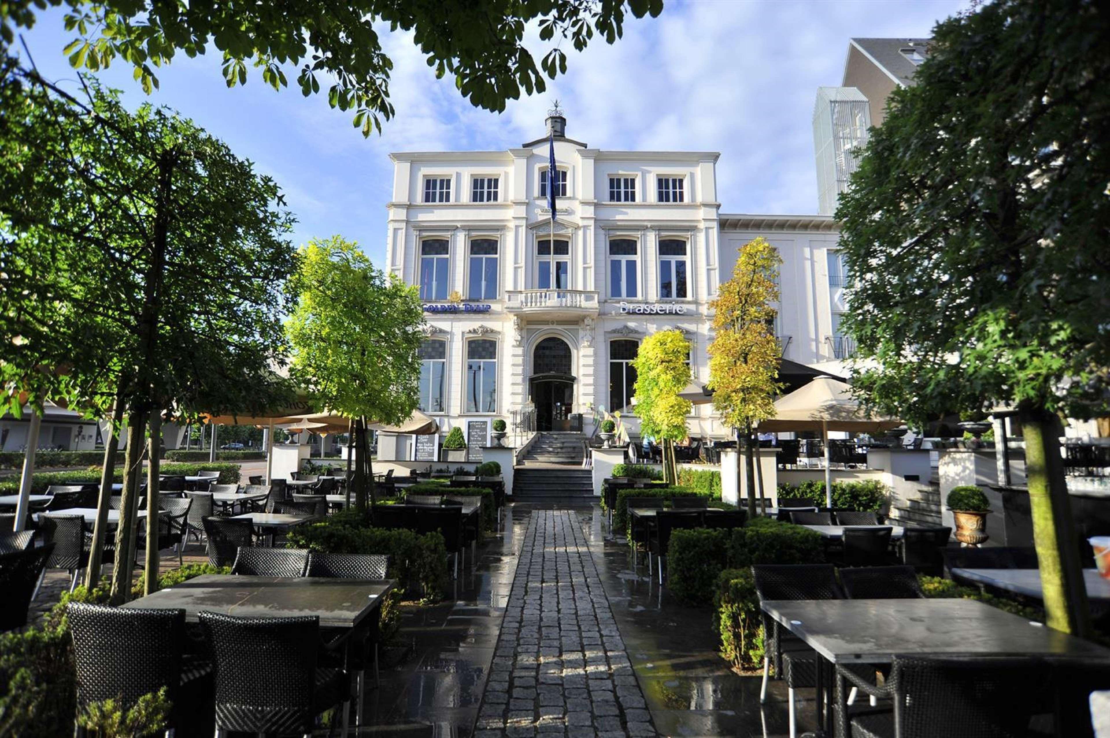 Golden Tulip West Ende Hotel Helmond Bagian luar foto