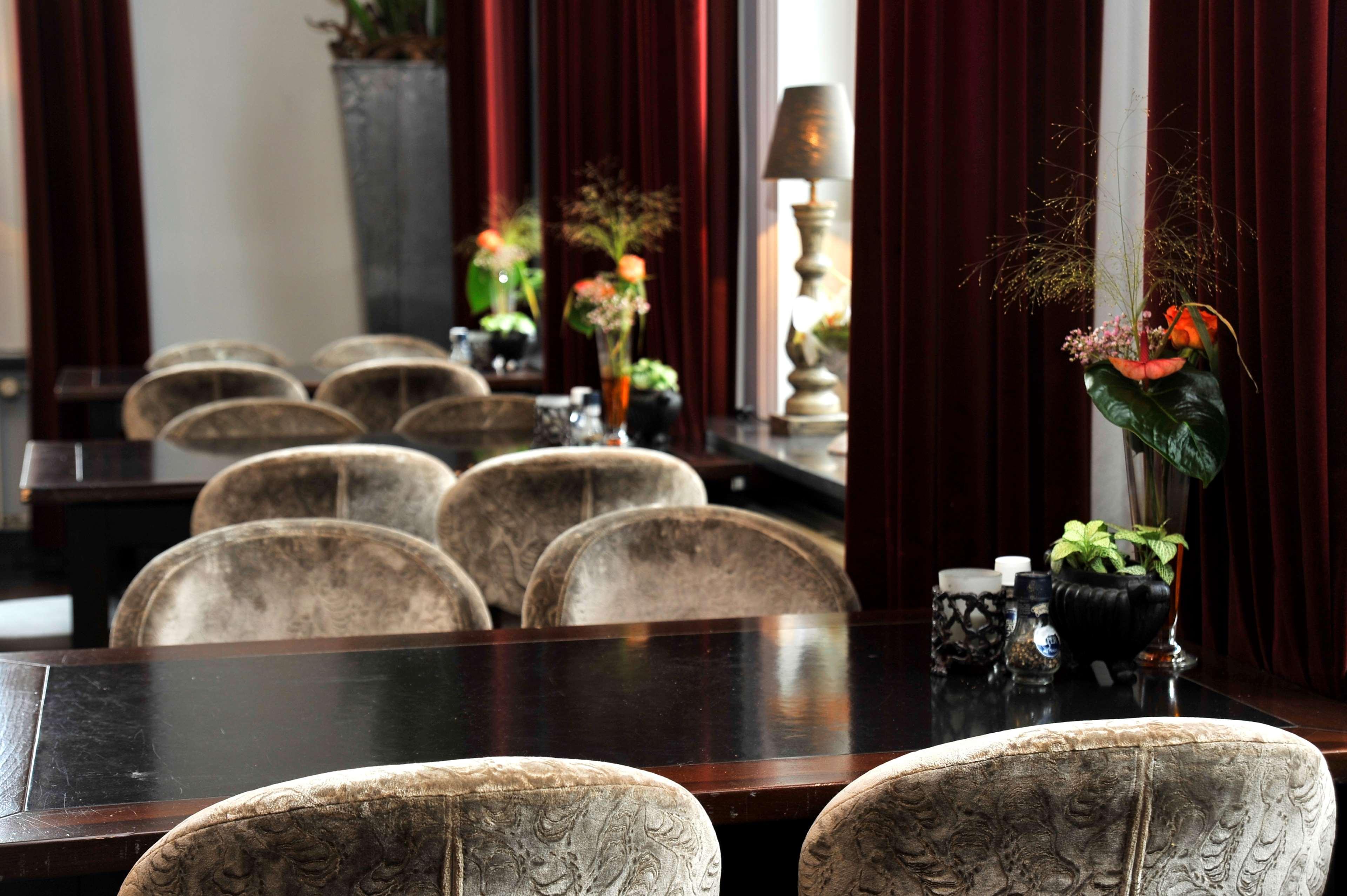 Golden Tulip West Ende Hotel Helmond Bagian luar foto