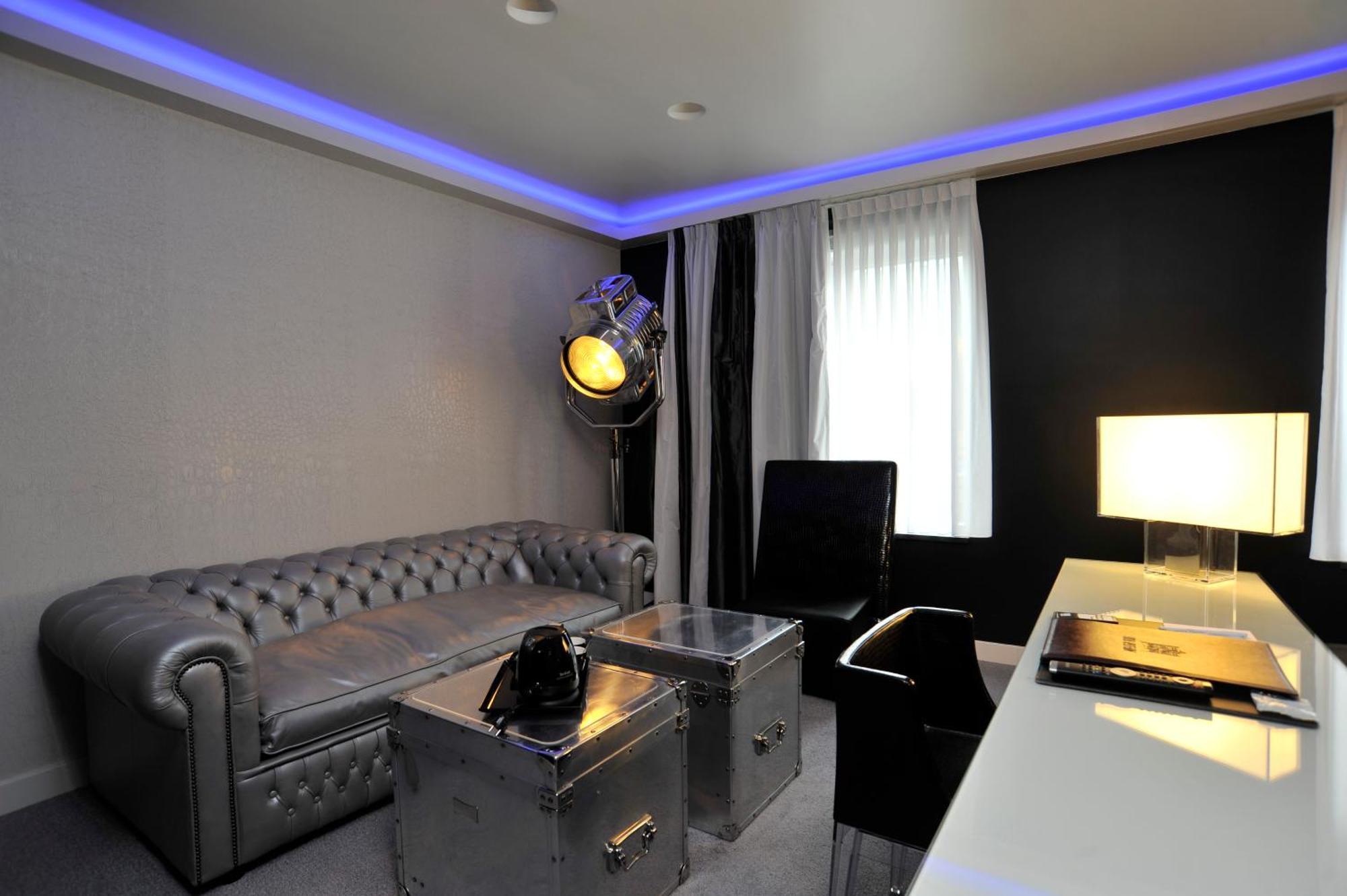 Golden Tulip West Ende Hotel Helmond Ruang foto